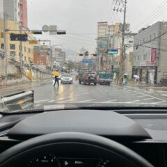 남성 강사보다 여성 강사 더 좋음